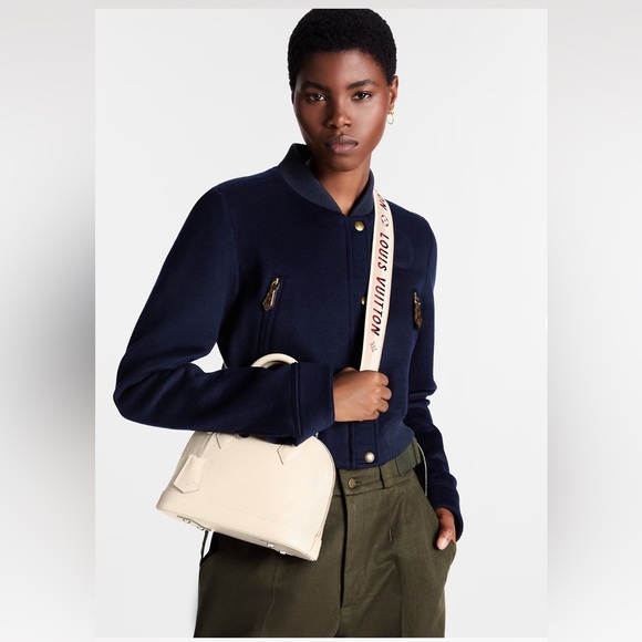 NWT Louis Vuitton Alma Bb Light Pink M22620 with Dust Bags, Box and Shopping Bag - Picture 15 of 16